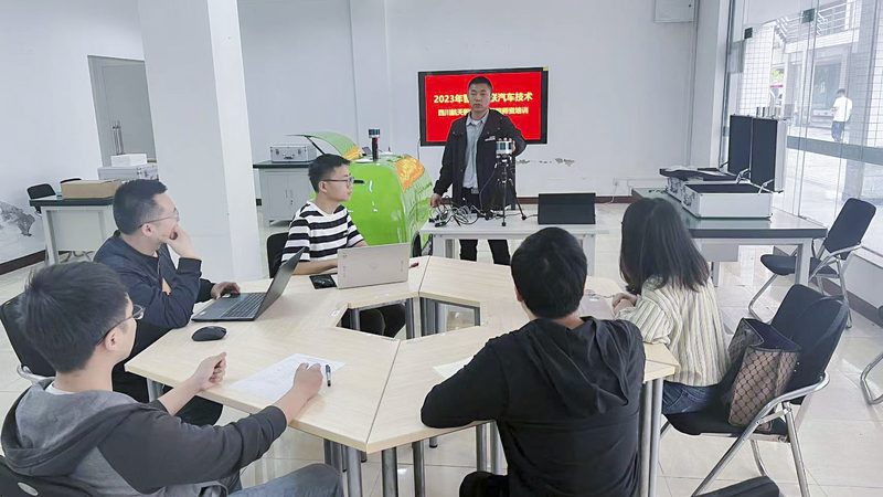 建筑建造师考试官方规范解读：掌握标准，顺利通关