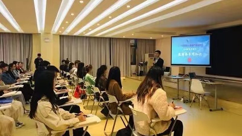 内训师培训方法：揭秘行业应用与高效策略